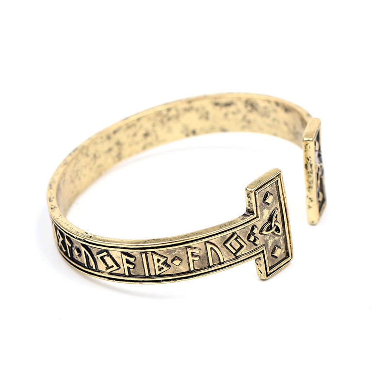 Title 3, Ancient gold text bracelet