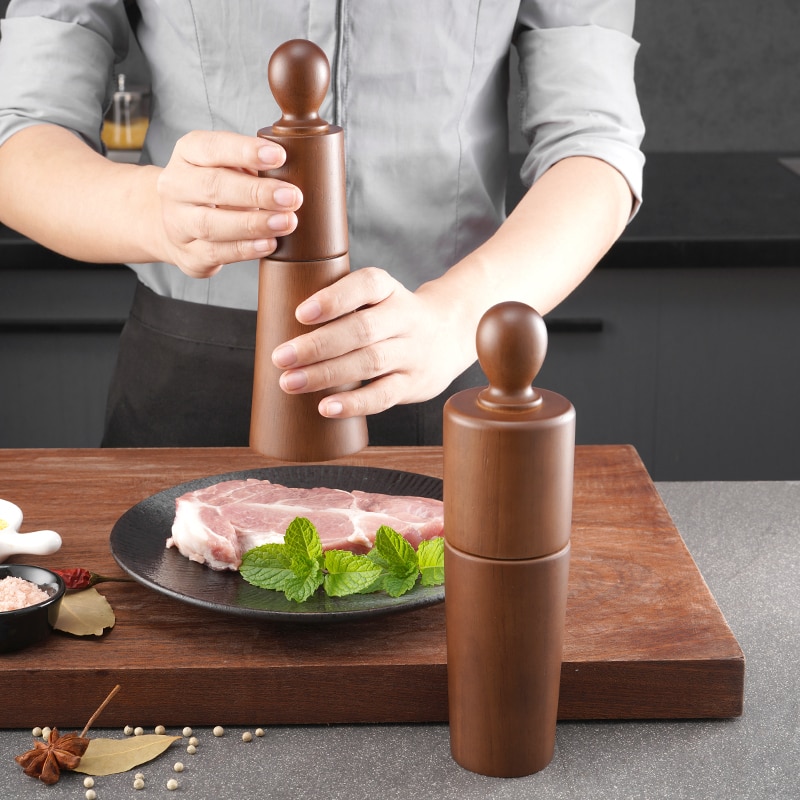 Title 4, Wood Pepper Ceramic Core Grinder