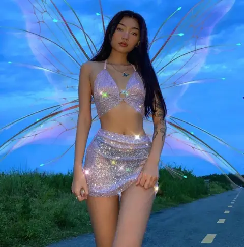 Two Piece Glitter Set