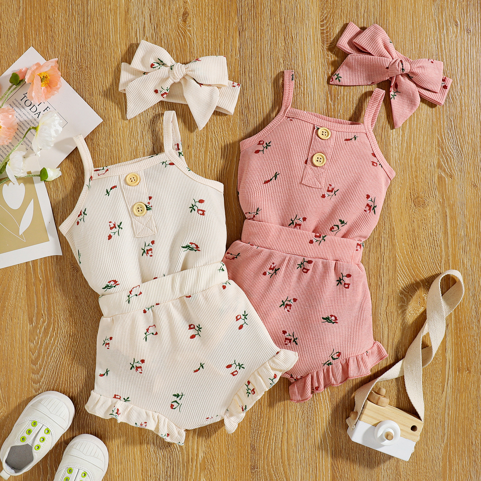 Title 1, Infant Set Waffle Floral Print Suspenders Three...