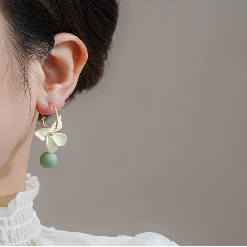 Title 3, Asymmetric Flower Ball Tassel Earrings