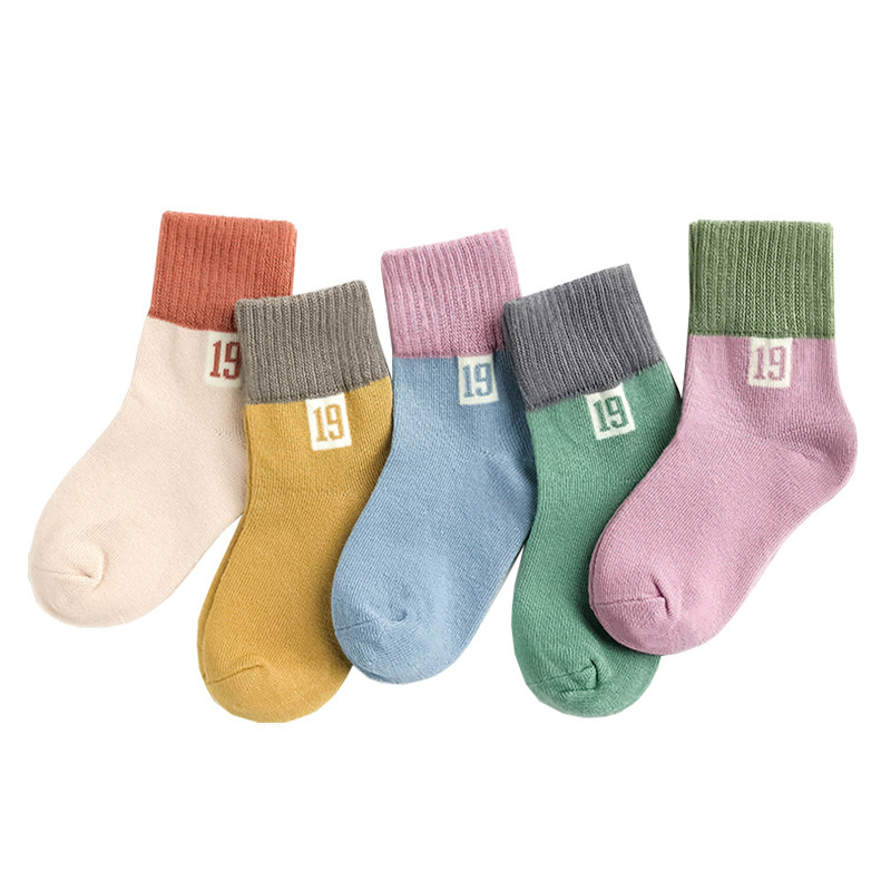 Title 4, Polka Dot Color Matching Student Cotton Socks C...