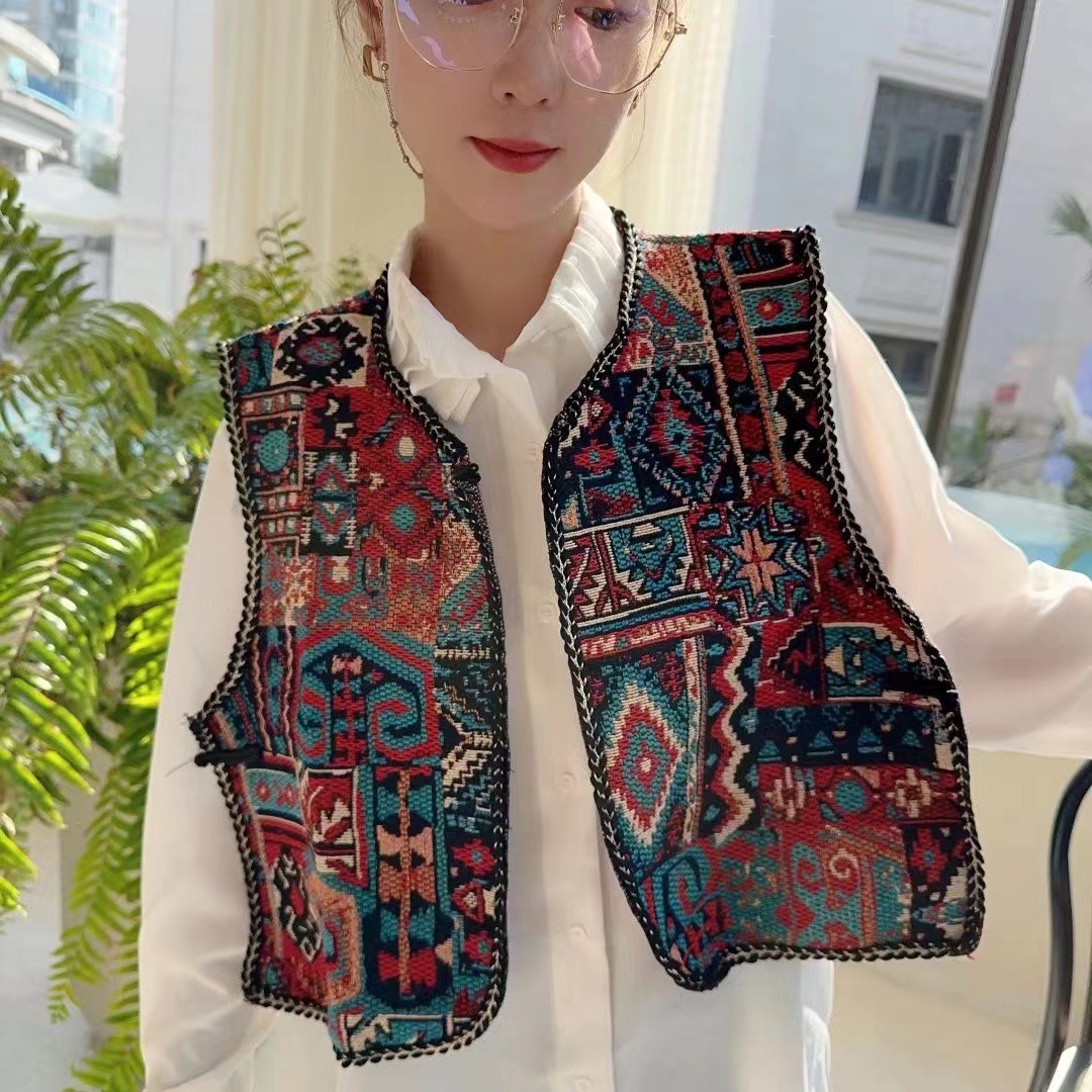 Title 1, Retro Artworks Embroidery Vest Short Coat