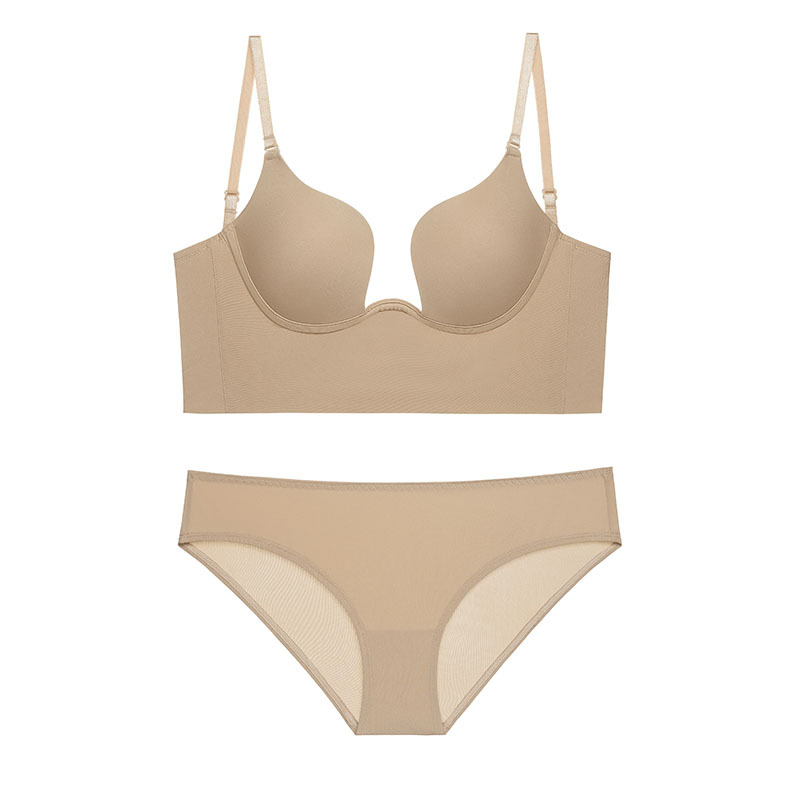 Title 6, Back Beauty Non-trace Bra Suit