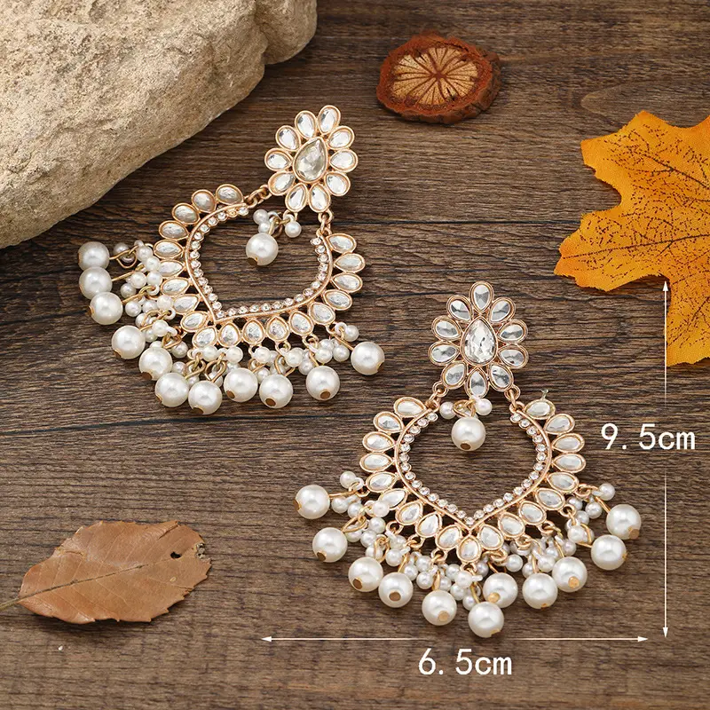 Ladies' National Style Retro Stud Earrings