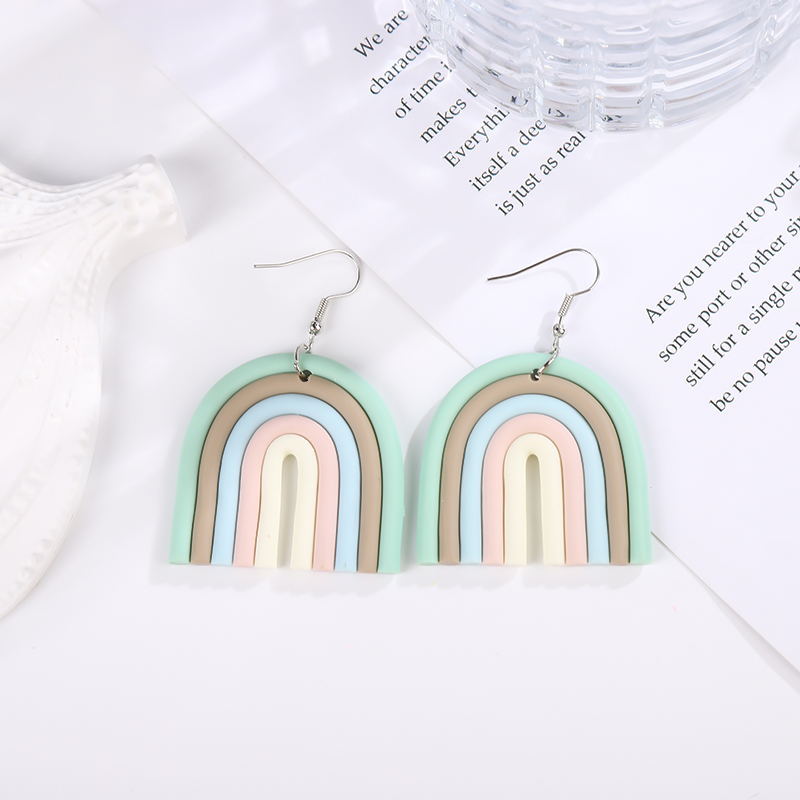 Title 10, Polymer klei regenboog oorbellen eardrops – lic...