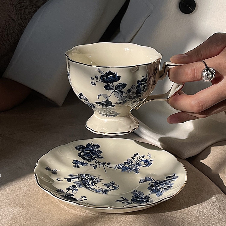 Title 1, Vintage Blue And White Porcelain Ceramic Cup