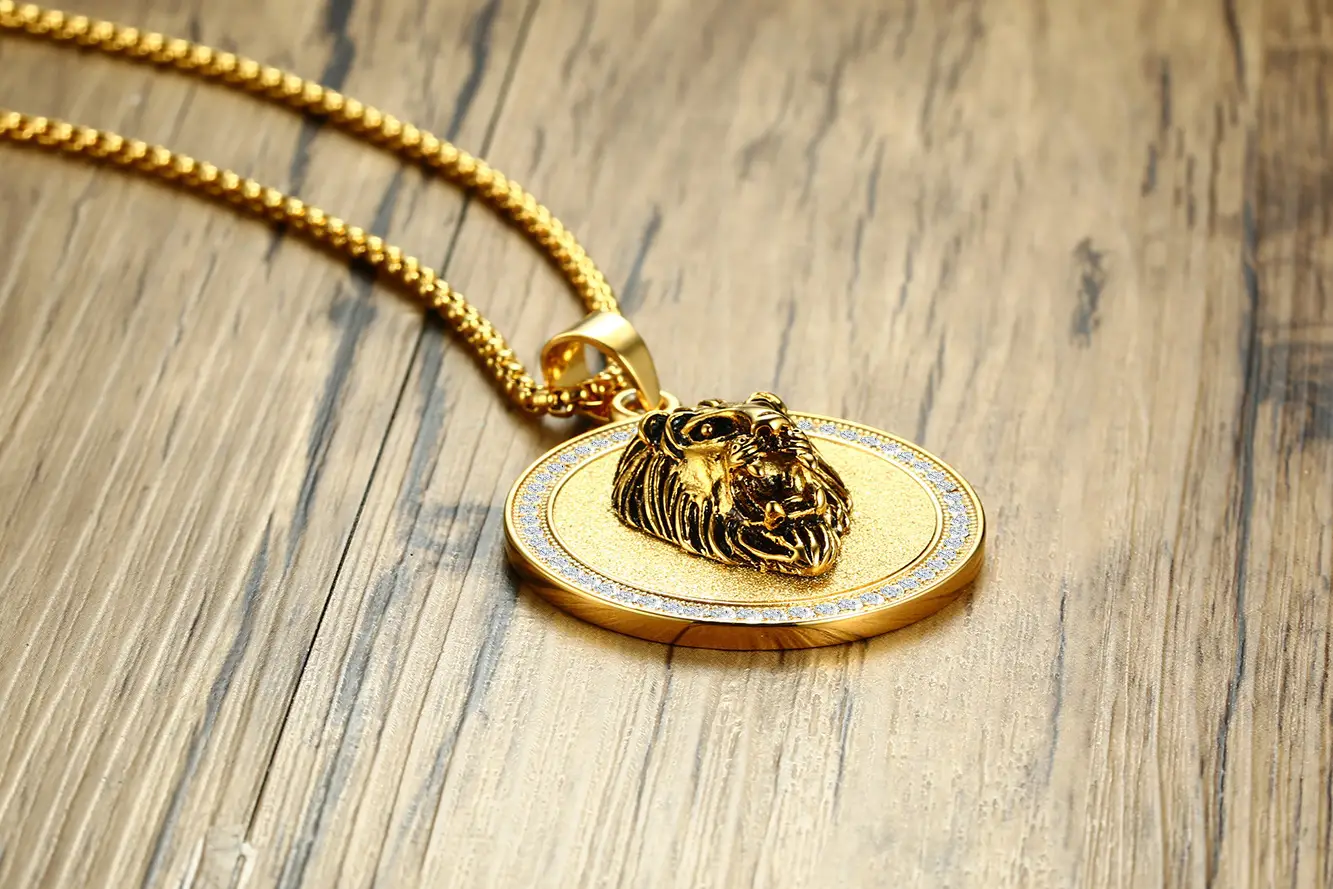 Trendy Men's Stainless Steel Rhinestone Lion's Head Pendant