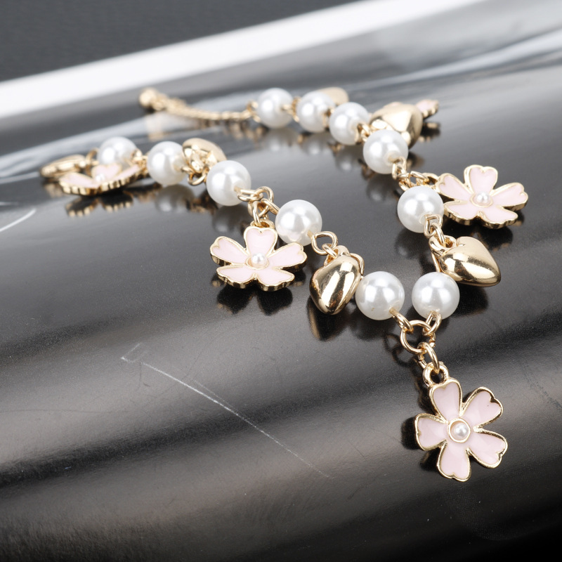 Fashion Simple Temperament Heart-shaped Pearl Bracelet