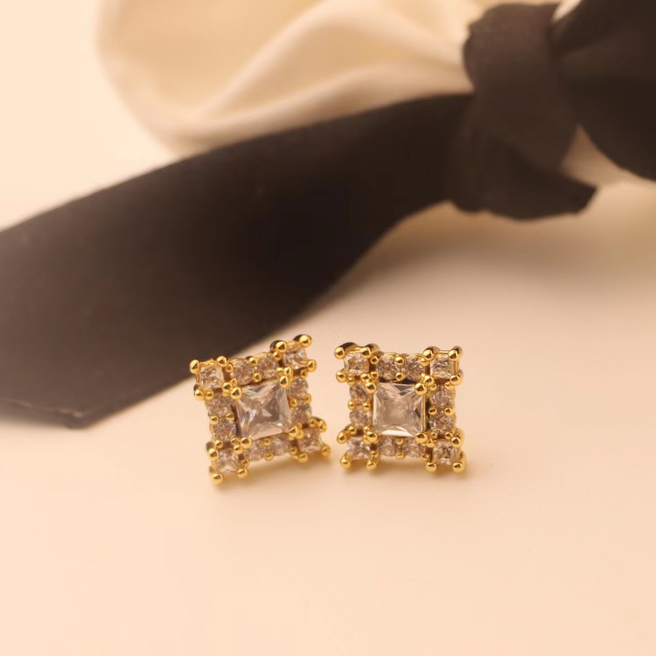 Title 2, Geometric Square Zircon Fashion Simple Stud Ear...