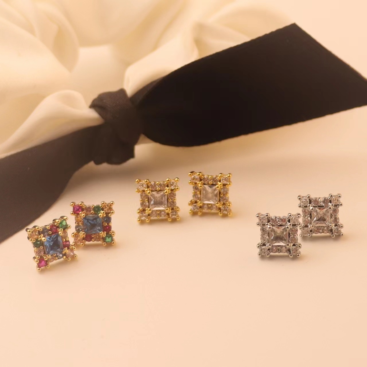 Title 4, Geometric Square Zircon Fashion Simple Stud Ear...