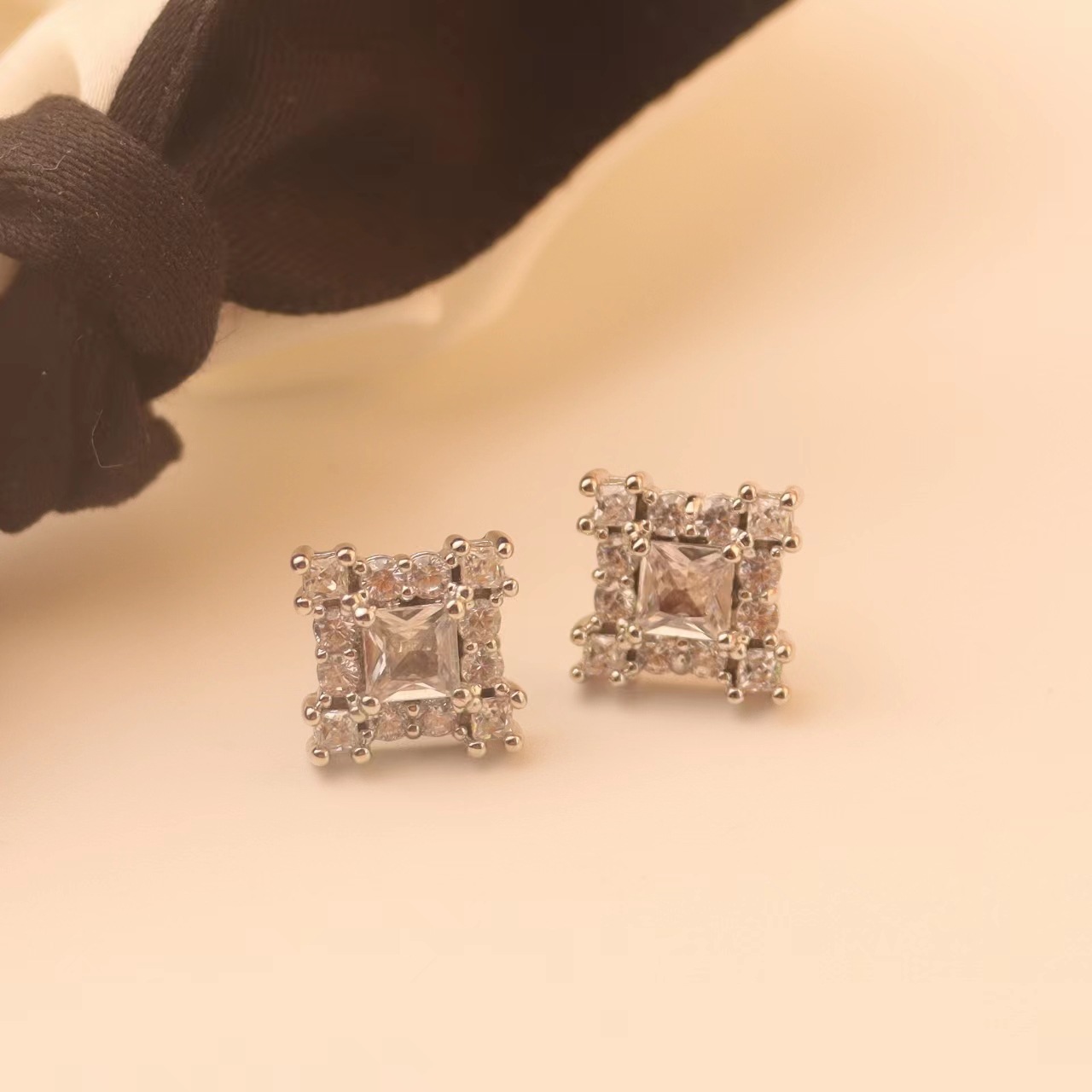 Title 5, Geometric Square Zircon Fashion Simple Stud Ear...