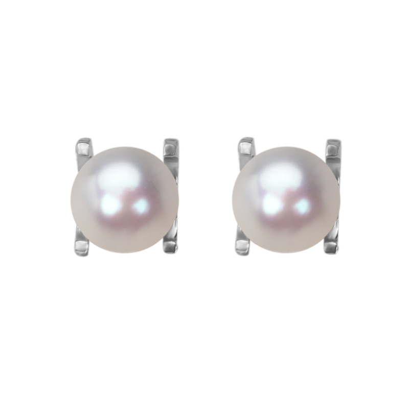 Title 5, Womens Short Freshwater Pearl Earrings, a time...