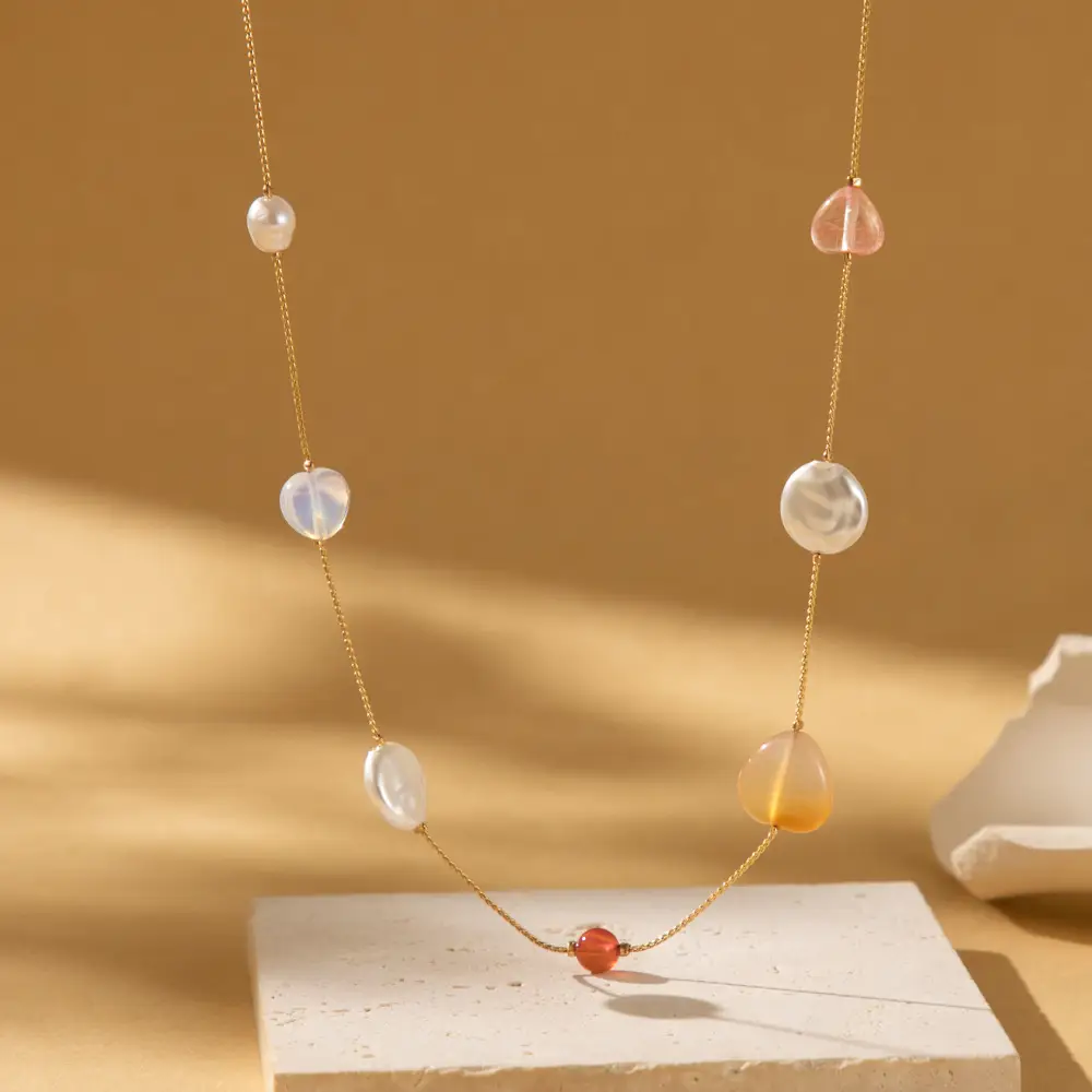 Personalized Heart-shaped Natural Stone Stitching Pearl Necklace