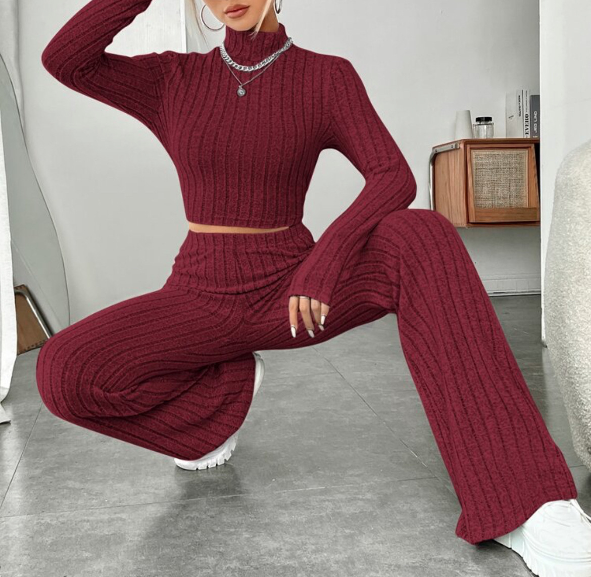 Turtleneck Wide Leg High Waist Trousers Suit. Product information: Pattern: solid color Fabric name: Cotton Color: Bean green, light gray, dark red, sapphire blue, navy blue, orange red, black Sleeve type: regular sleeve Pants length: trousers Main fabric