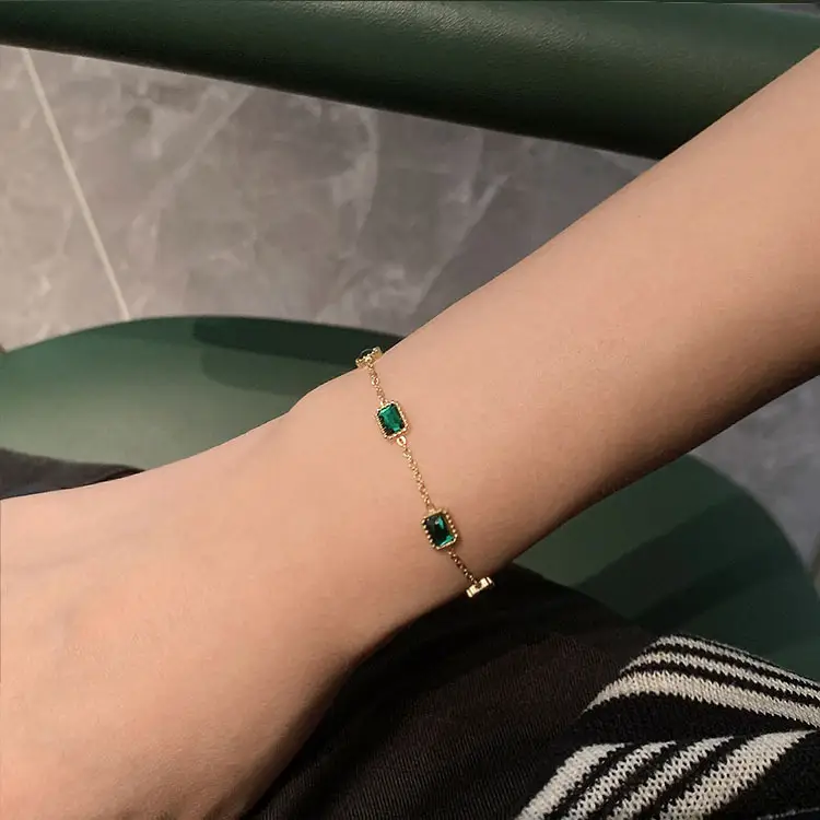 European And American Ins Style French Emerald Necklace