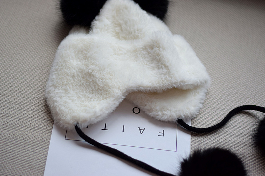 Women's Warm Ear Protection Knitted Plush Fur Ball Hat