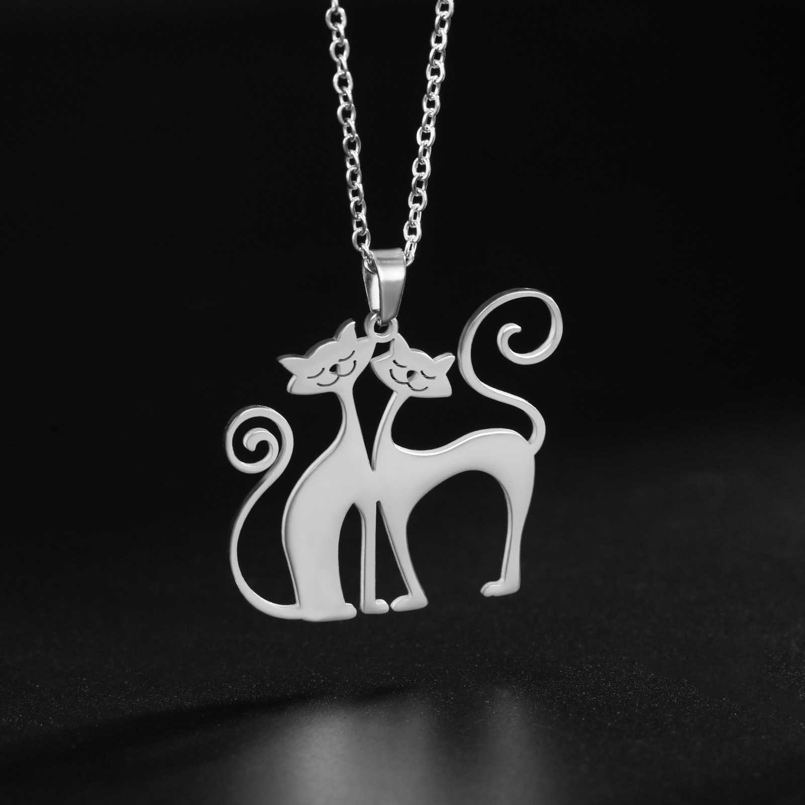 Cute Cartoon Glossy Hollow-out Intimate Cat Pendant Necklace