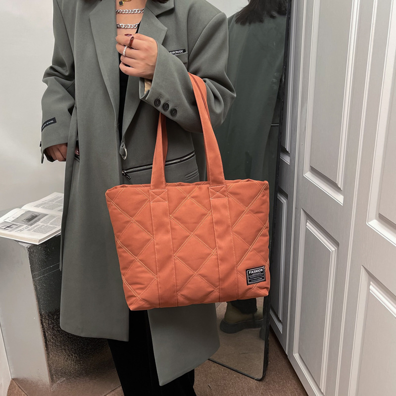 Commuter Hand-carrying Bag Diamond Quilted Big Bag — foto 10