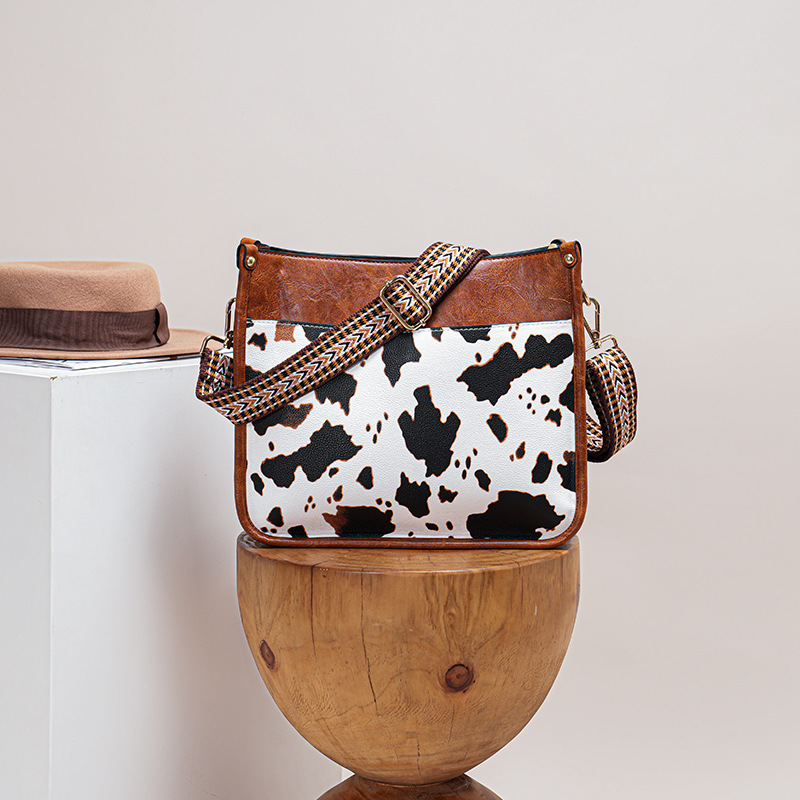 Cows Pattern One Shoulder Large Capacity Totes — foto 4
