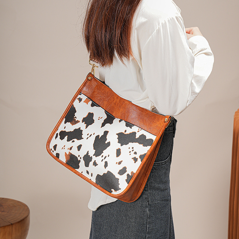 Cows Pattern One Shoulder Large Capacity Totes — foto 7