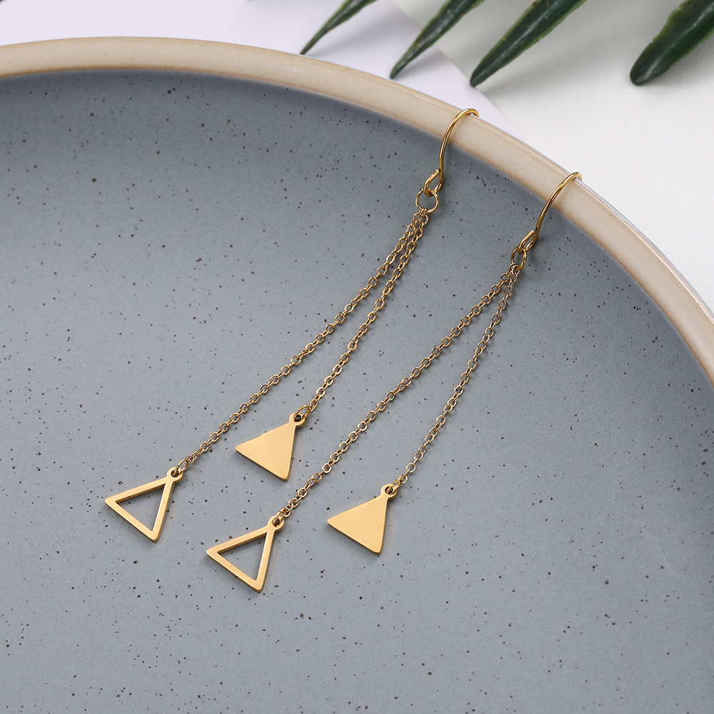 Title 5, Simple Geometric Solid Hollow Double Triangle T...