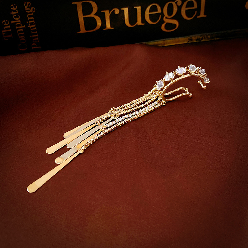 Niche Temperament Elegant Premium Earrings