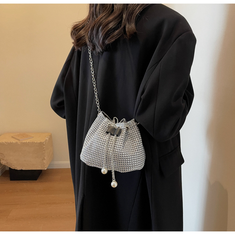 Women's Crossbody Rhinestone Bucket Bag — foto 8