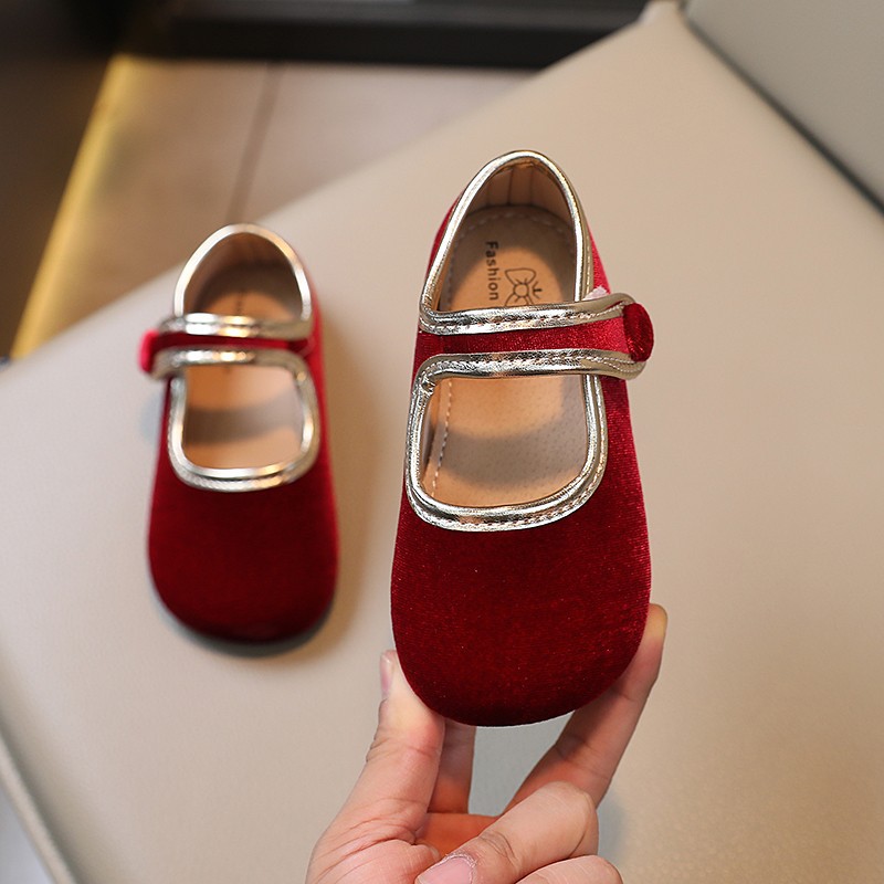 Elegant Sweet Leather Shallow Mouth Classic Style Princess Shoes — foto 5