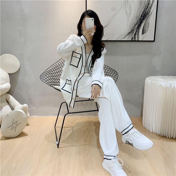 Title 17, Winter Knitted Cardigan Wide-leg Pants Suit Wom...