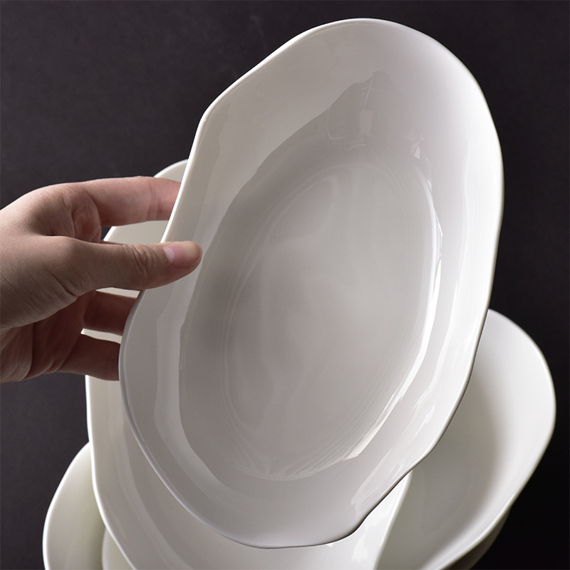 Creative Ultra-thin Bone China Irregular Salad Plate