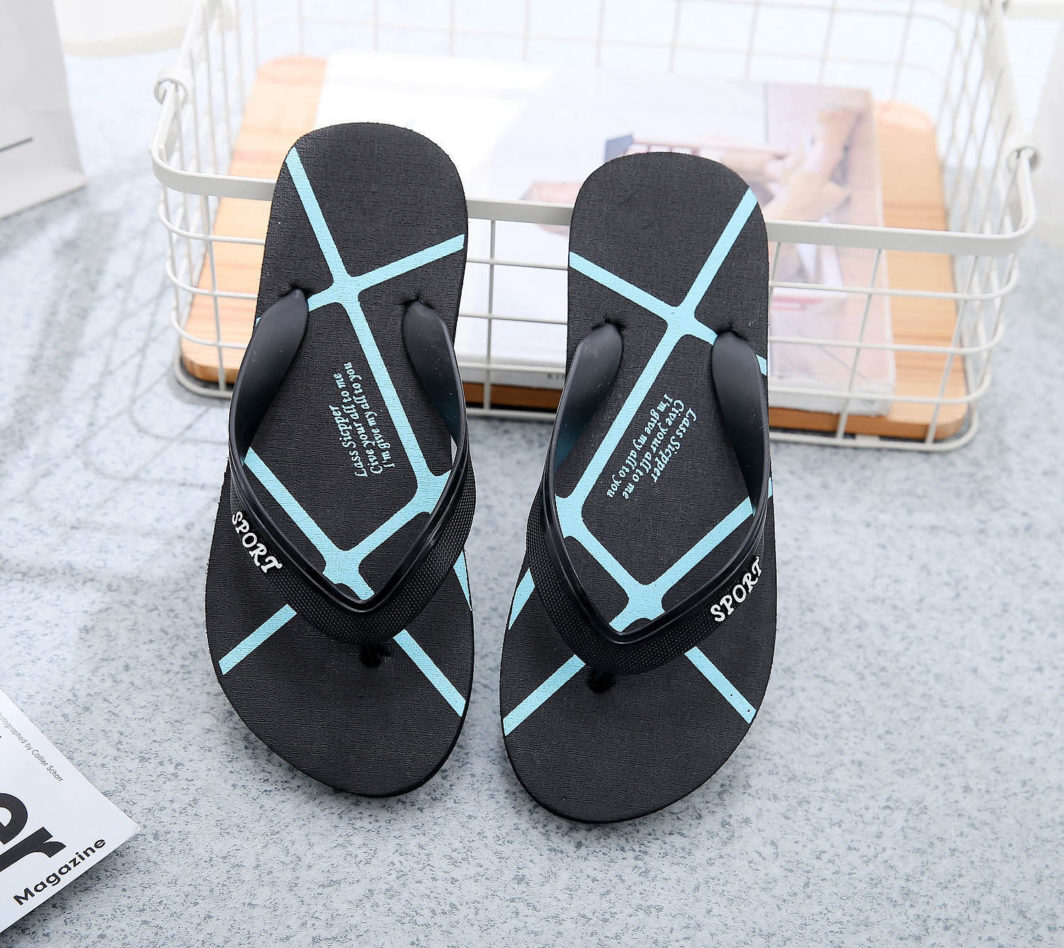 Title 4, Unisex Koreanische Strand Flip-Flops ohne Rutsc...