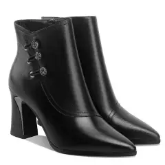 Women's Pointed Toe Chunky Heel Ankle Boots - Black - View 1