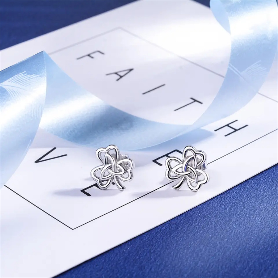 Title 3, 925 Sterling Silver Three-Leaf Clover Simple Ea...