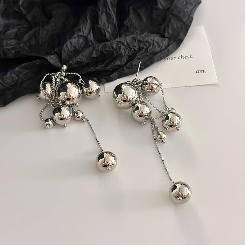Retro Personalized Long Tassel Ball Bead Earrings