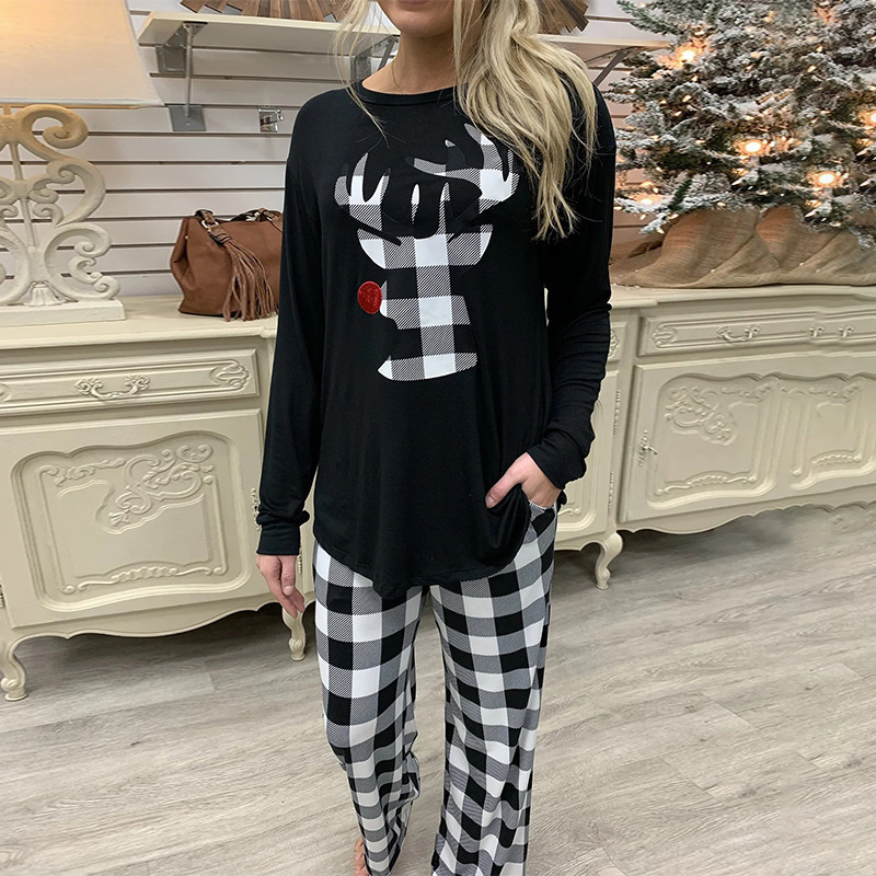 Christmas Elements Printed Homewear Women's 2-piece Set - Image 5