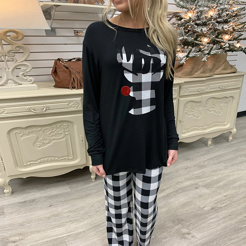 Christmas Elements Printed Homewear Women's 2-piece Set - Image 6