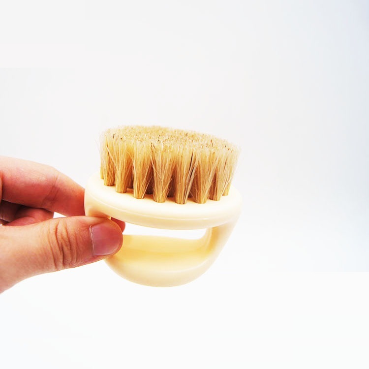 Title 3, Small Cleaning Brush For Hair Salon