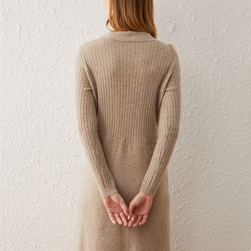 Title 5, Cashmere V-neck Mid-length Wool Dress