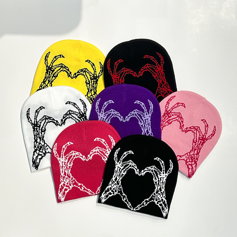 Heart-shaped Skull Hand-held Flower Knitted Wool Hat