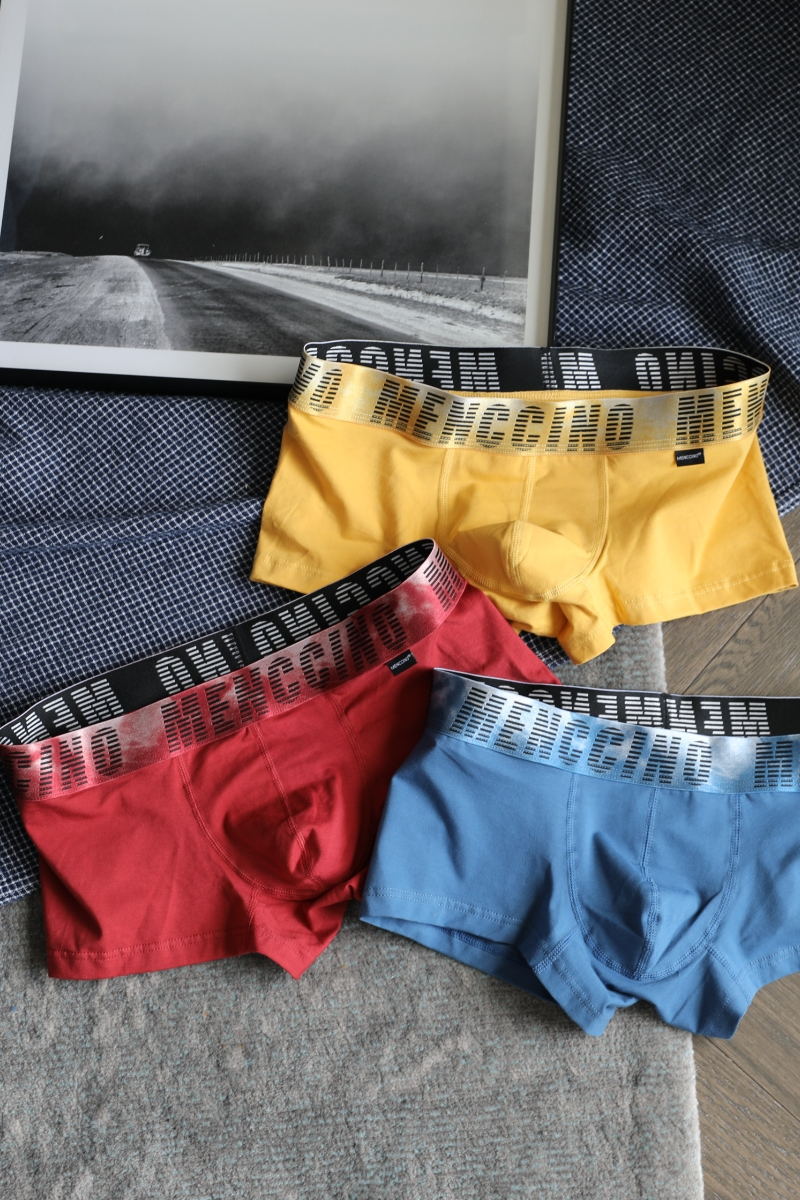 سروال بوكسر رجالي ضيق منخفض الخصر من القطن بتصميم U محدب