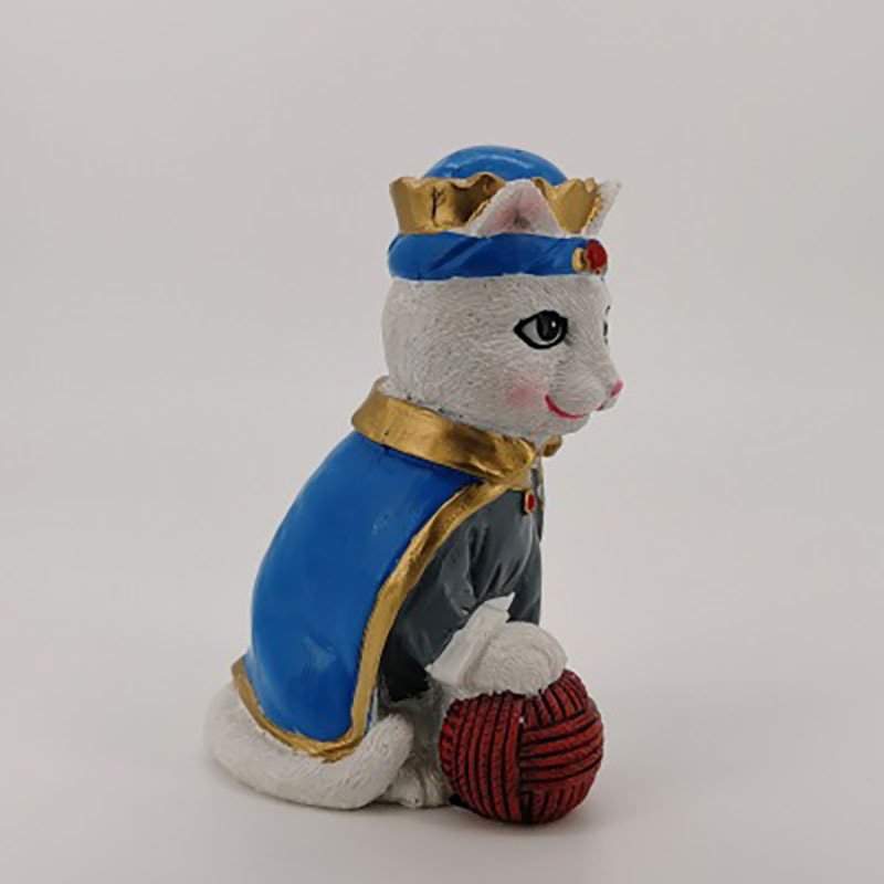 Cat Royal Resin Crafts Animal Ornaments Christmas Gift Garden Decoration