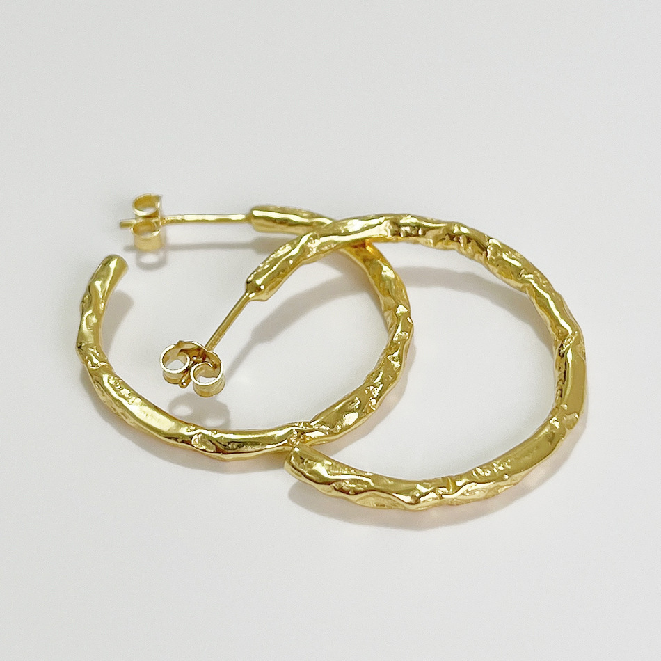 Exaggerating Unique Fashion Irregular Sculptural Feel C-shaped Circle Metal Anisotropic Large Earrings