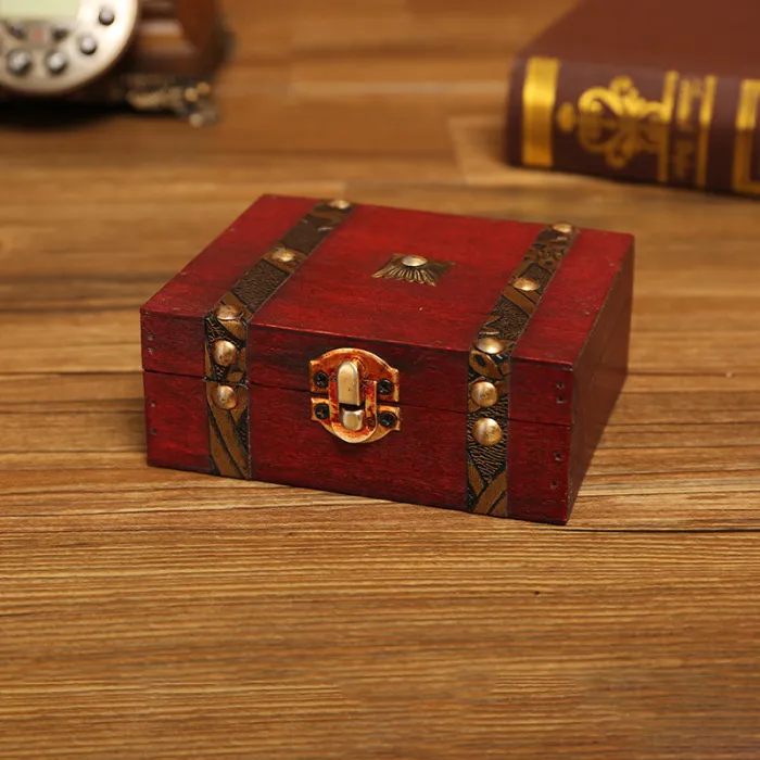 Small Vintage Wooden Treasure Chest Box, Decorative Keepsake and Jewelry Storage Box - detail photo 1