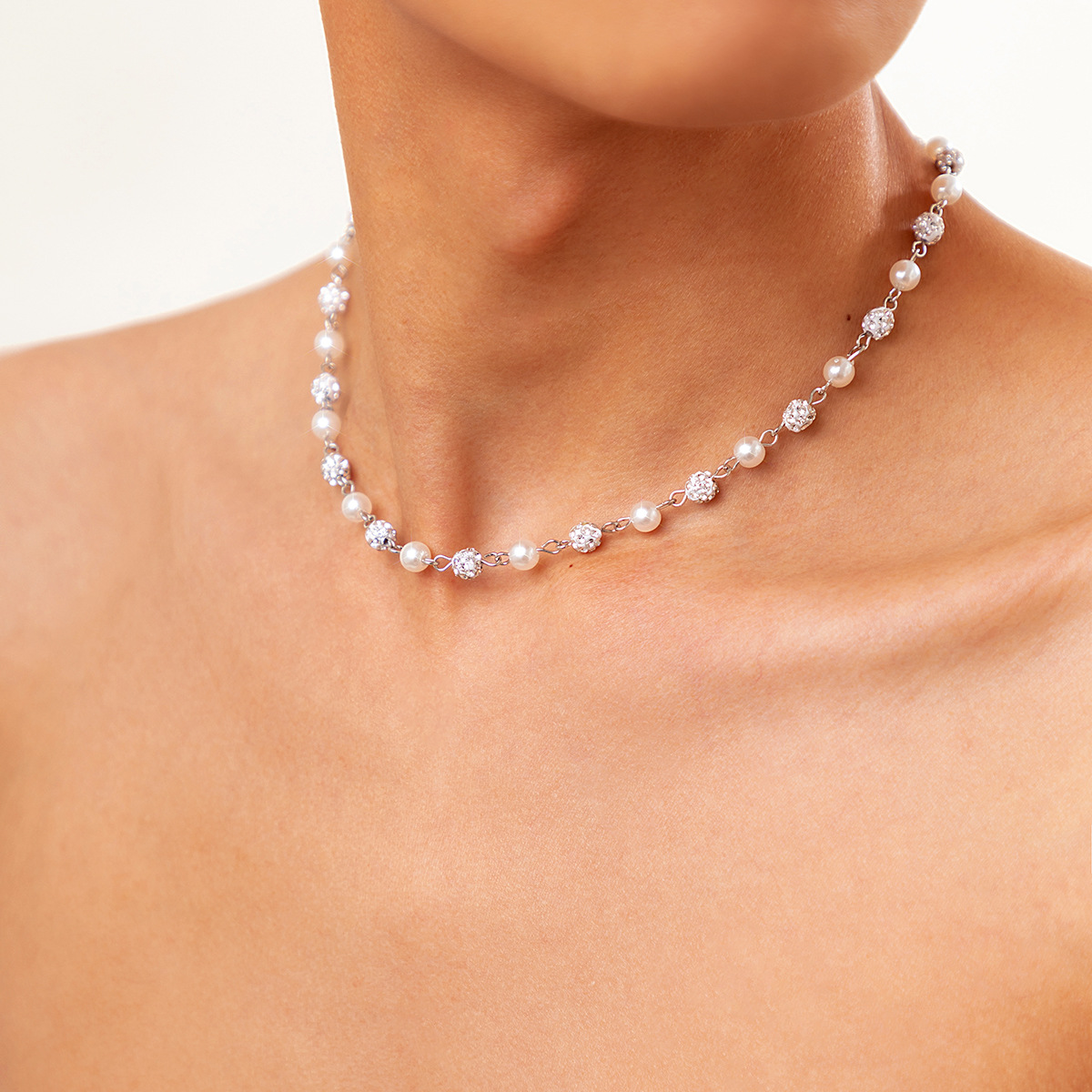 Title 5, Simple Elegant Stitching Pearl Necklace For Women