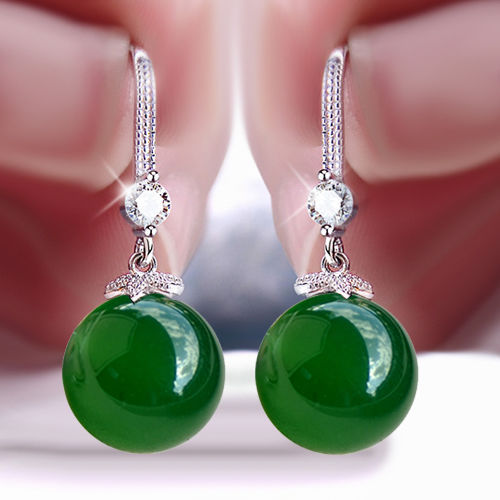 Fashion Women's Simple And Elegant Earrings