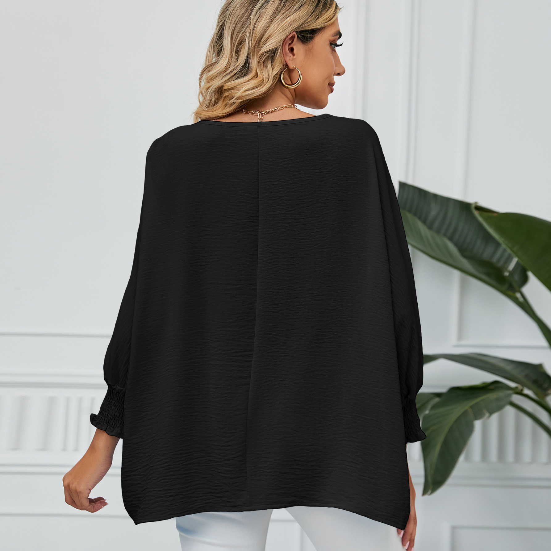 Women's Loose Three-quarter Sleeve Chiffon Top