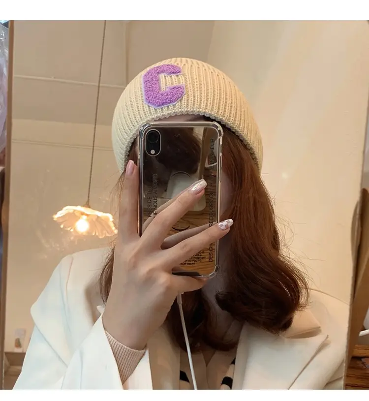 Simple Large C Woolen Cap