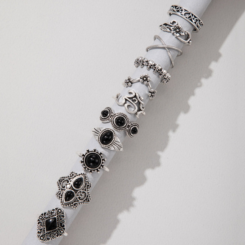 Fashion Retro Women's Flower Ring