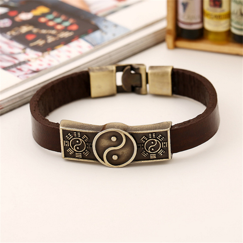Women's Fashion Retro Alloy Cattle Leather Bracelet